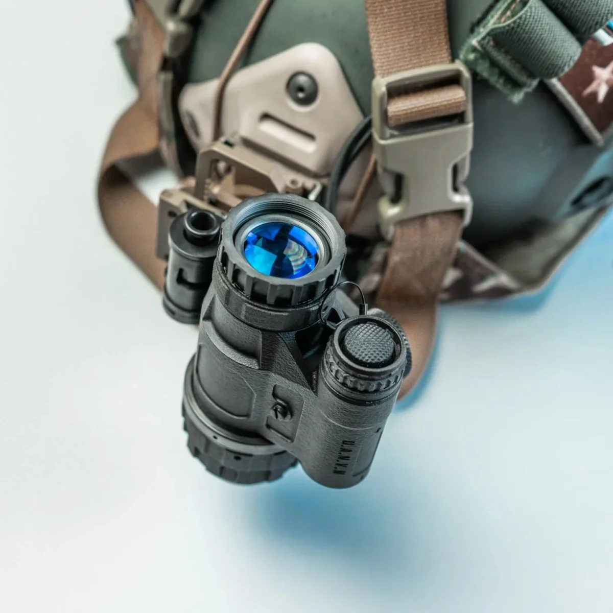 Monocular de visión nocturna MILSPEC PVS 14 Tanto - Nocturn Industries - Image 7