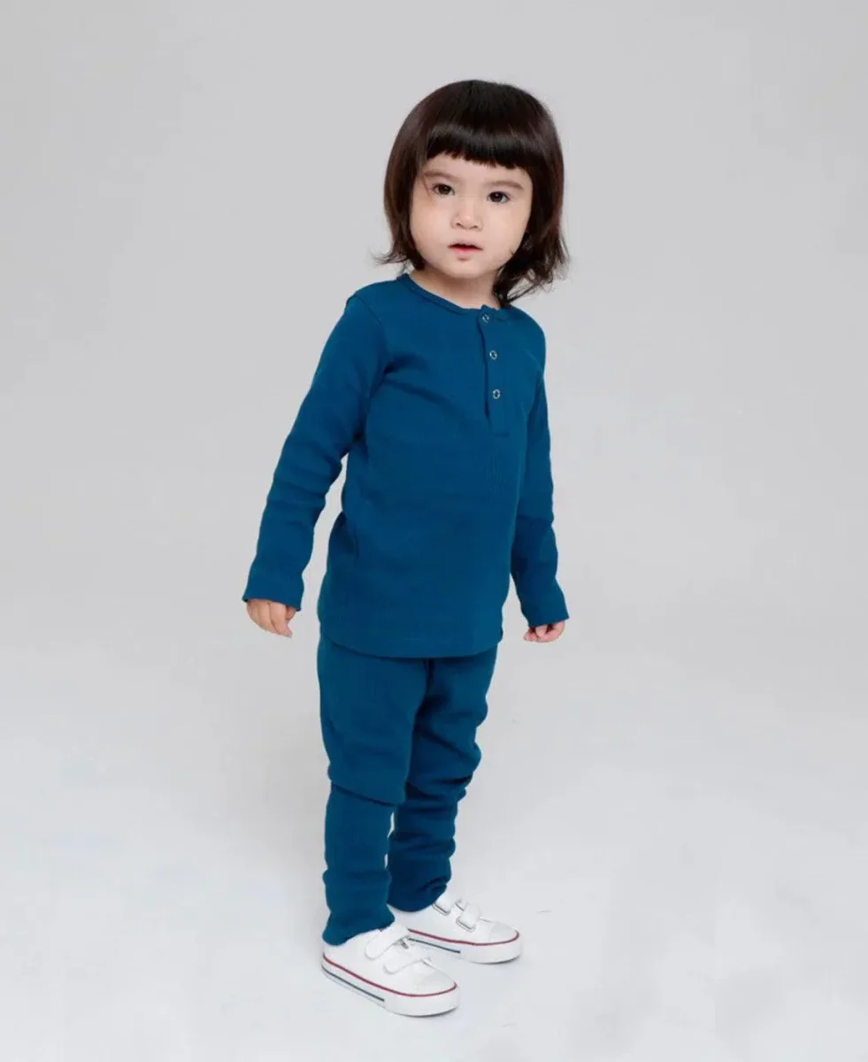 Body de Bebê Manga Longa Unissex Canelado Botões | Liso MiniMalista Azul Sky - Image 3